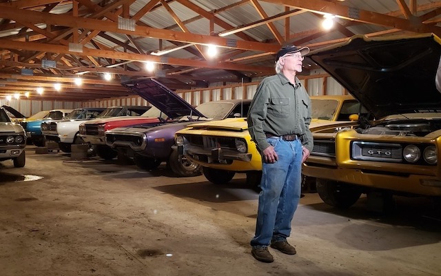 Un super encan de 93 vieux muscle cars à ne pas manquer